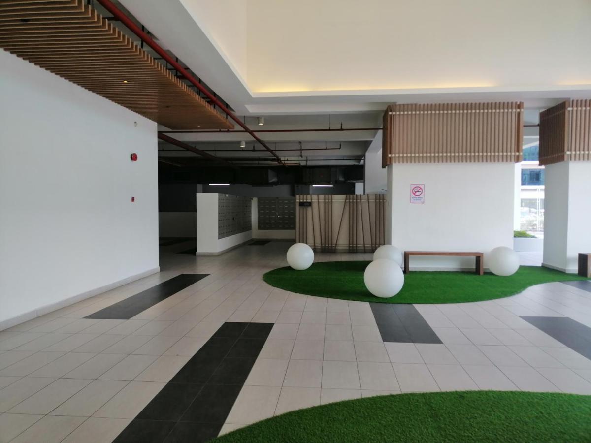 Conezion Residence Putrajaya Nearby Ioi City Mall Dış mekan fotoğraf