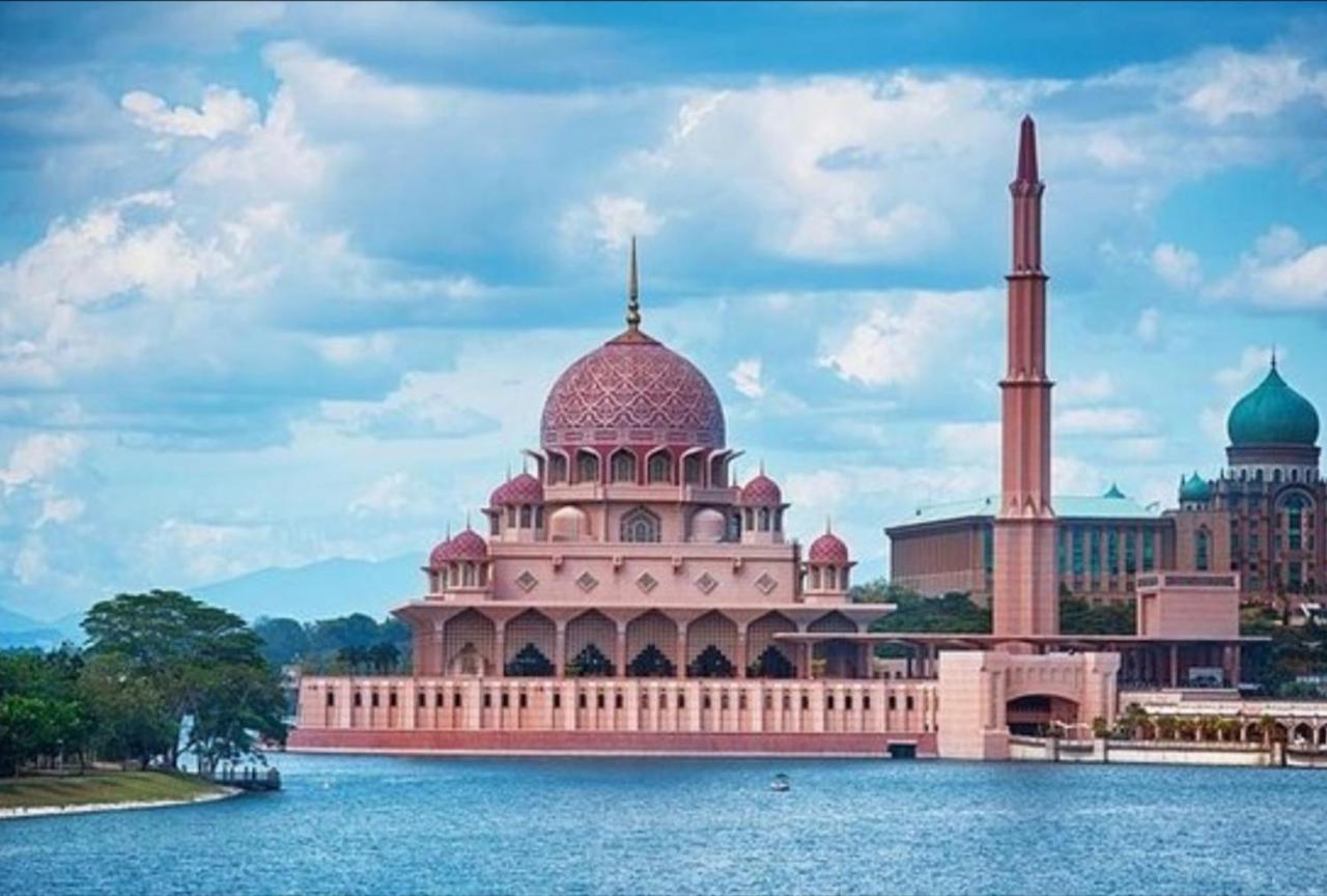 Conezion Residence Putrajaya Nearby Ioi City Mall Dış mekan fotoğraf